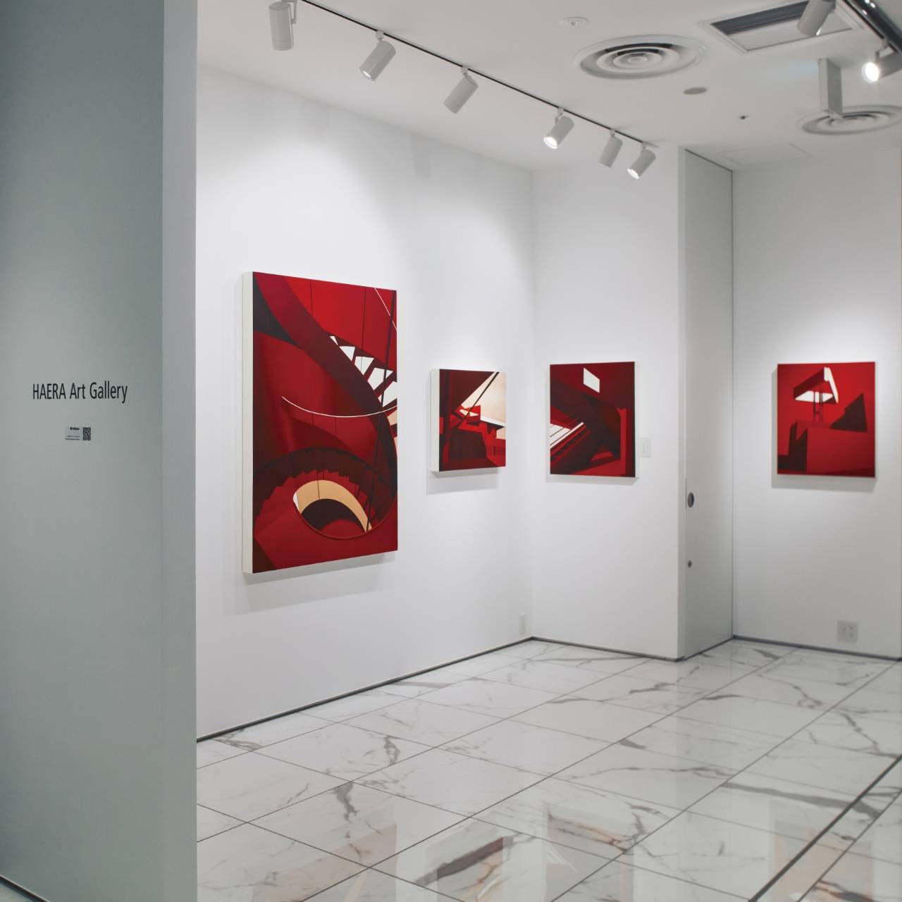 HAERA 館内展示アート